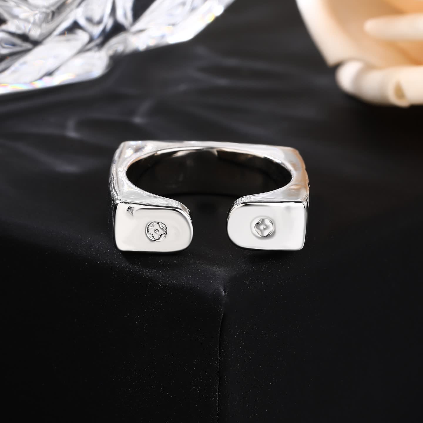 Louis Vuitton Ring